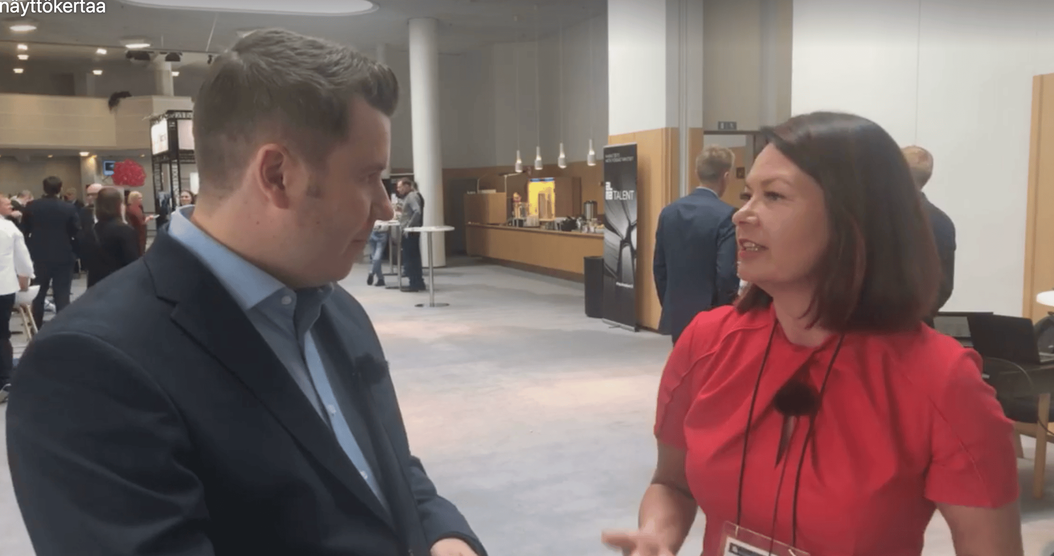 {t('page.video.player.watchOnFacebook')}